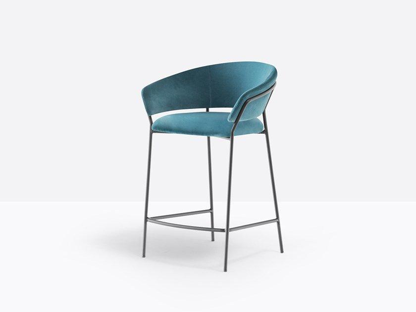 JAZZ 3717 High fabric stool with armrests