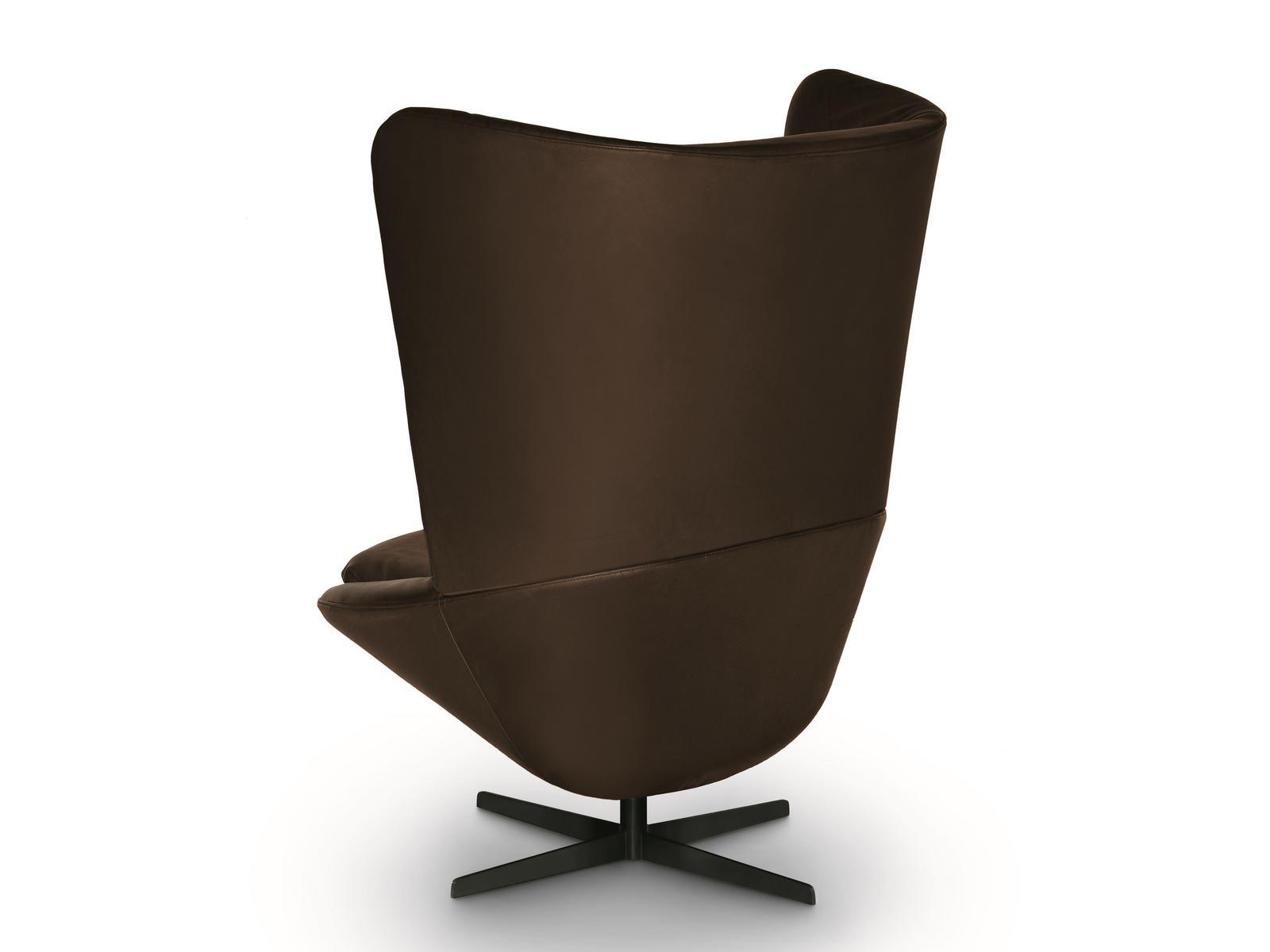 LADLE LARGE Wing high-back leather armchair with 4-spoke base