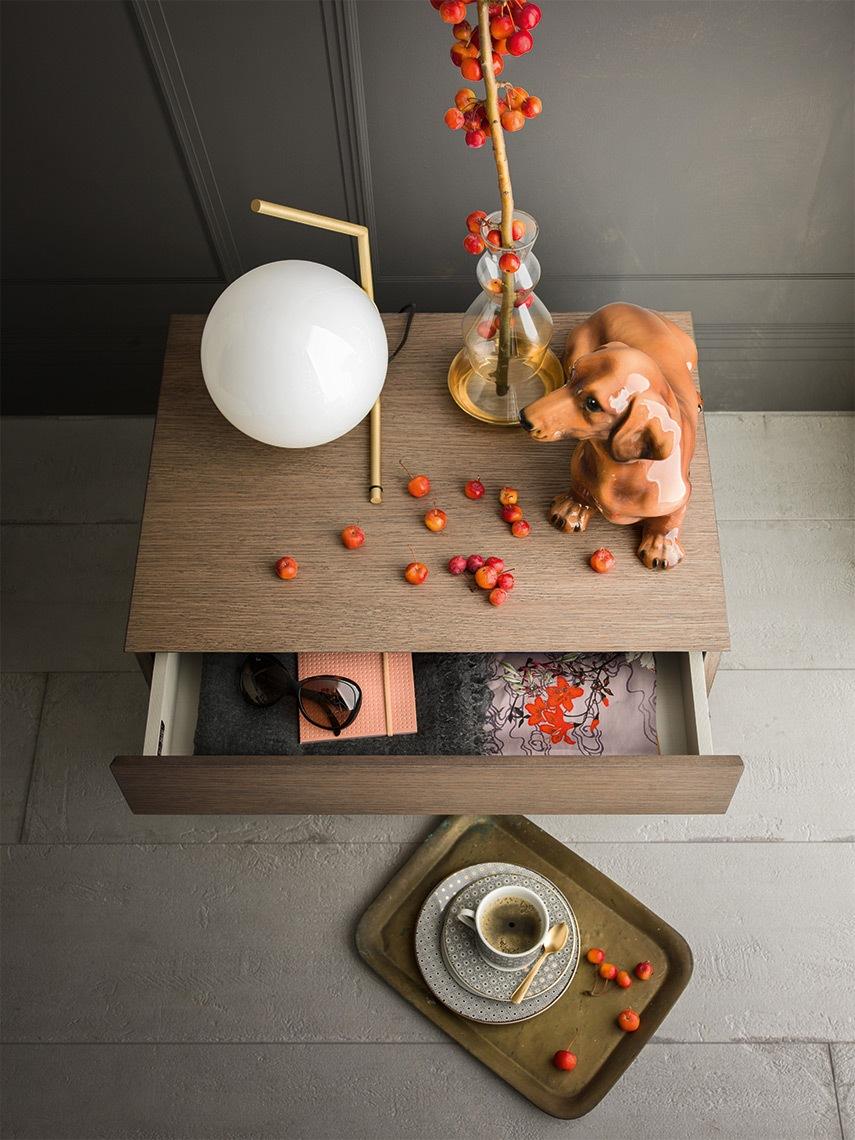 TWICE Rectangular veneer chest of drawers with integrated handles