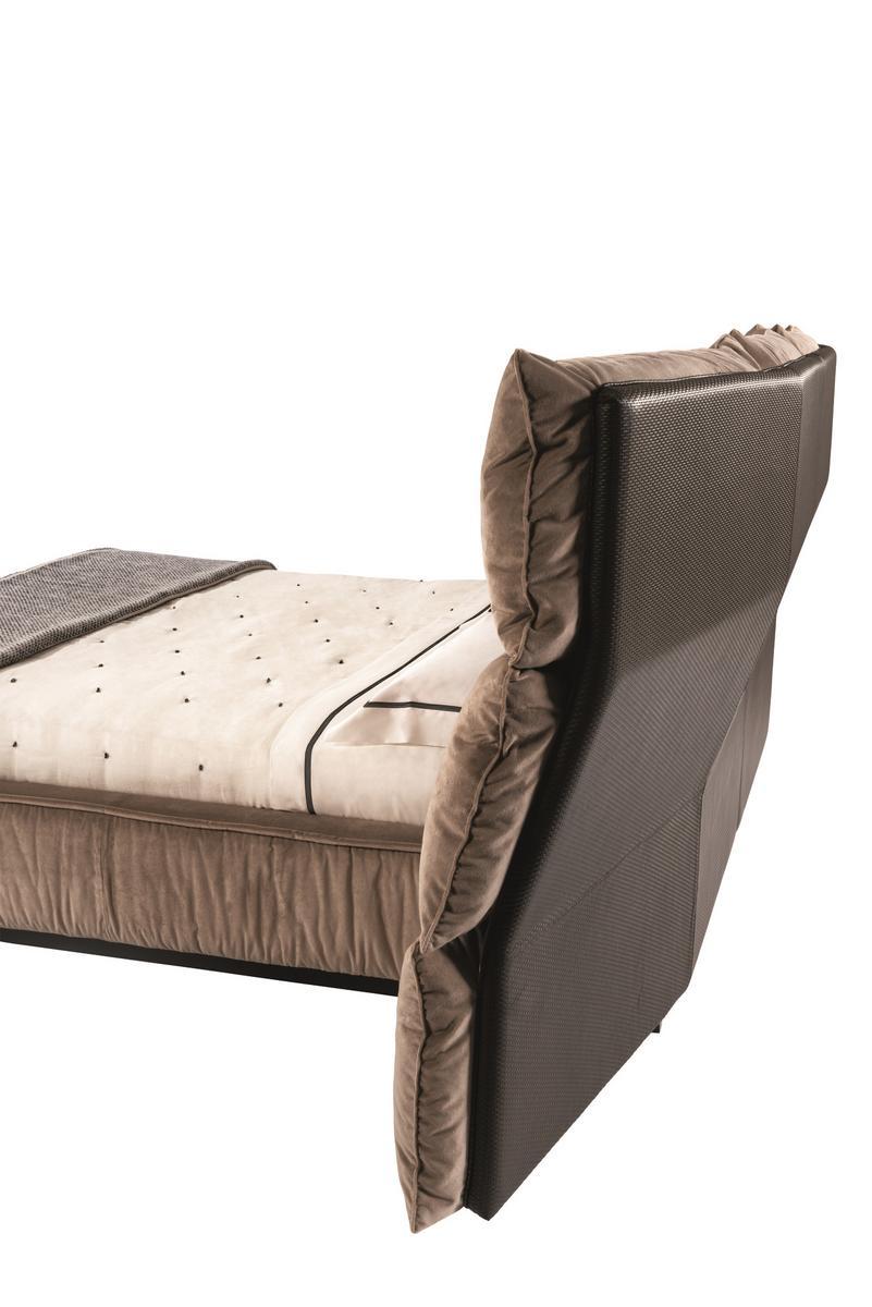 PALAU LARGE Double bed with upholstered headboard