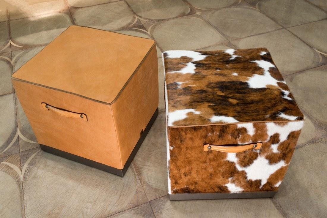 FEDRO Square tanned leather pouf with castors