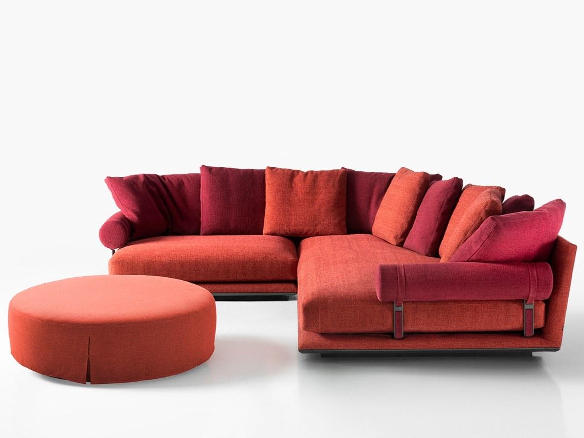 NOONU Sectional sofa