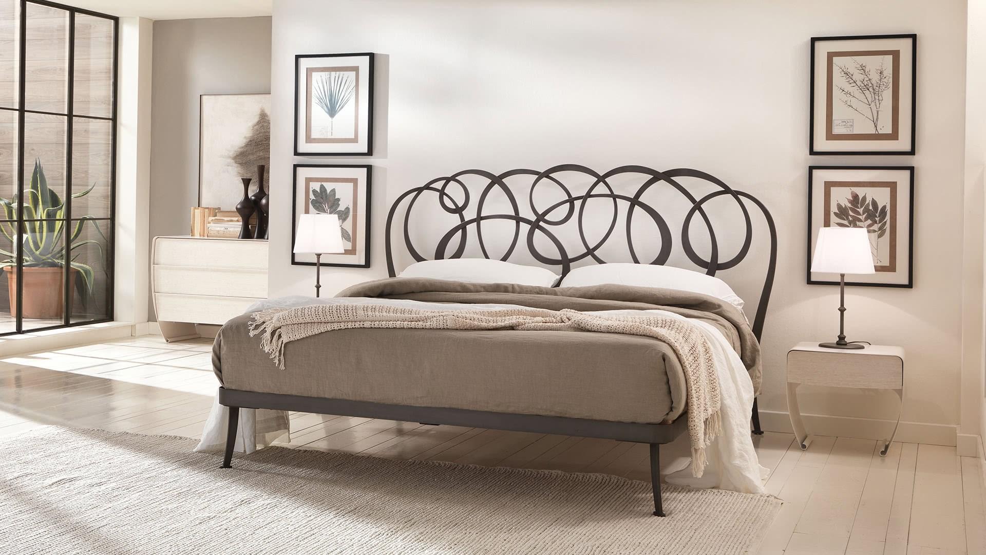 TAOLINO Rectangular metal bedside table