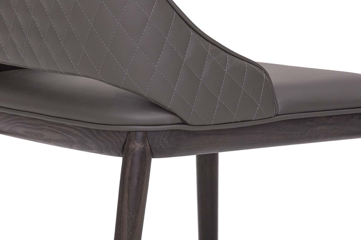 MALVA ÈLITE Upholstered leather chair