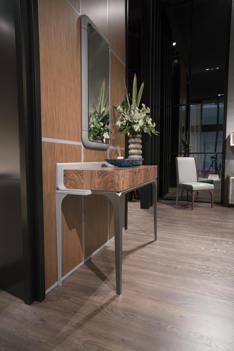 WANDA Rectangular walnut console table with drawer
