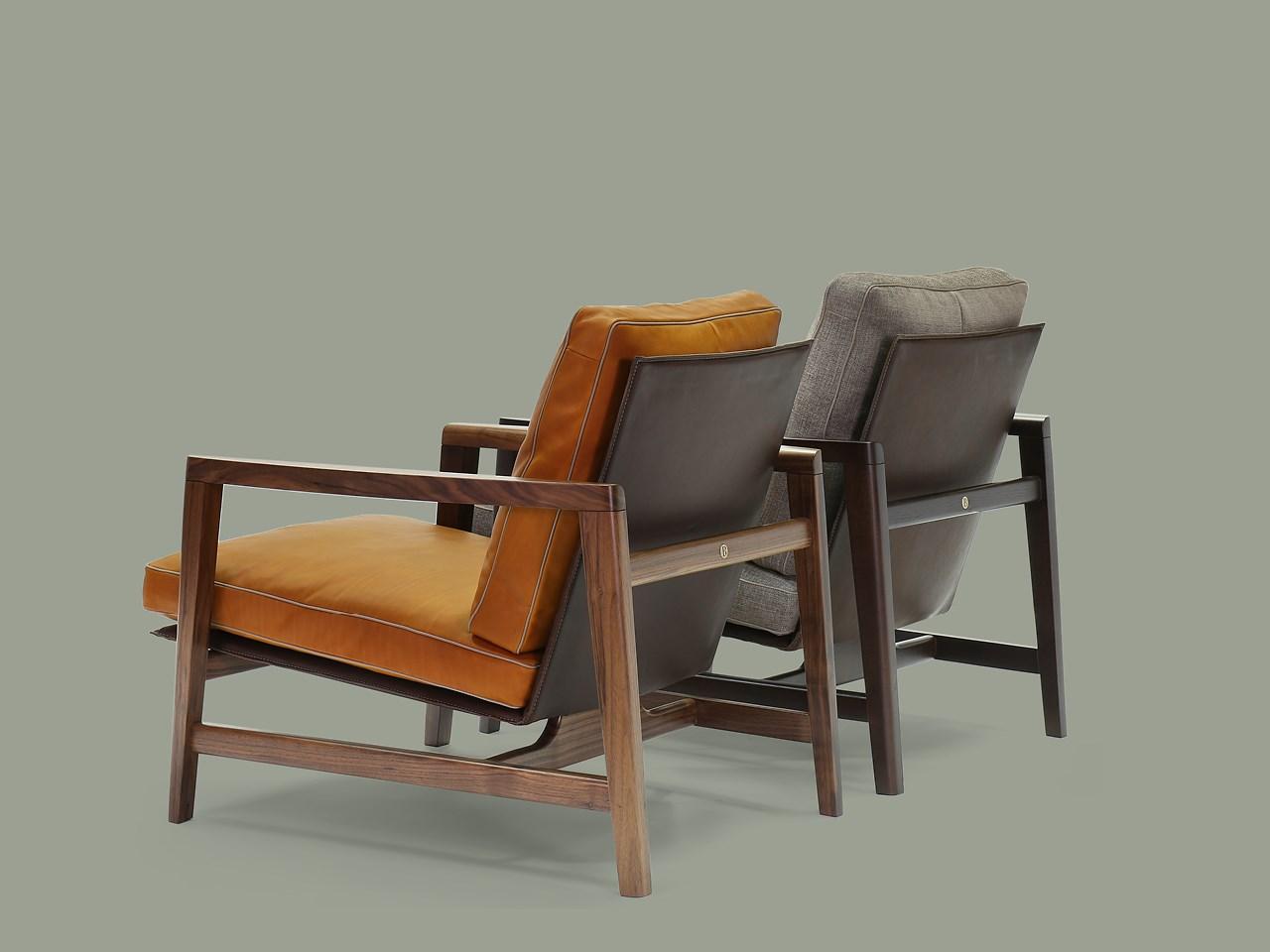 SEAN Leather easy chair with armrests