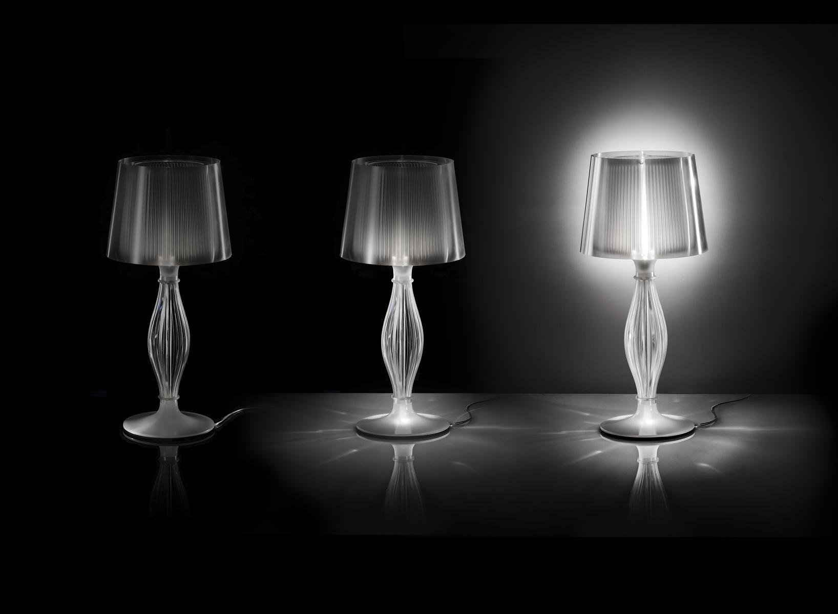 LIZA LED Lentiflex® table lamp