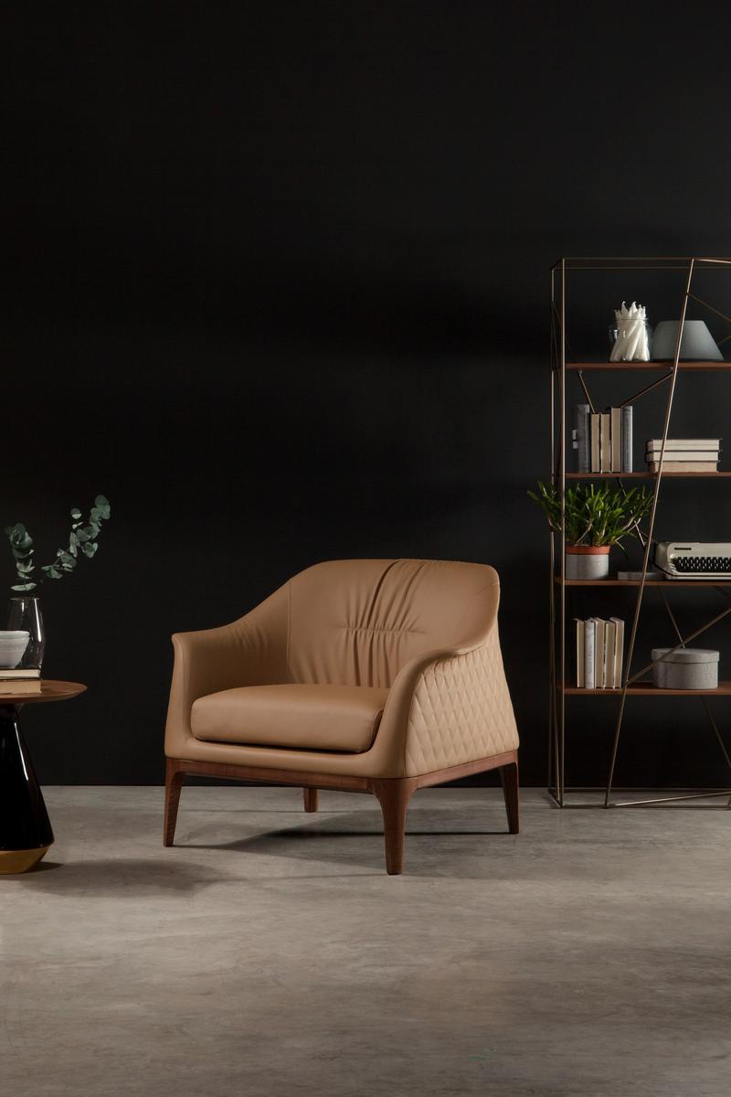 TIFFANY Upholstered leather armchair with armrests