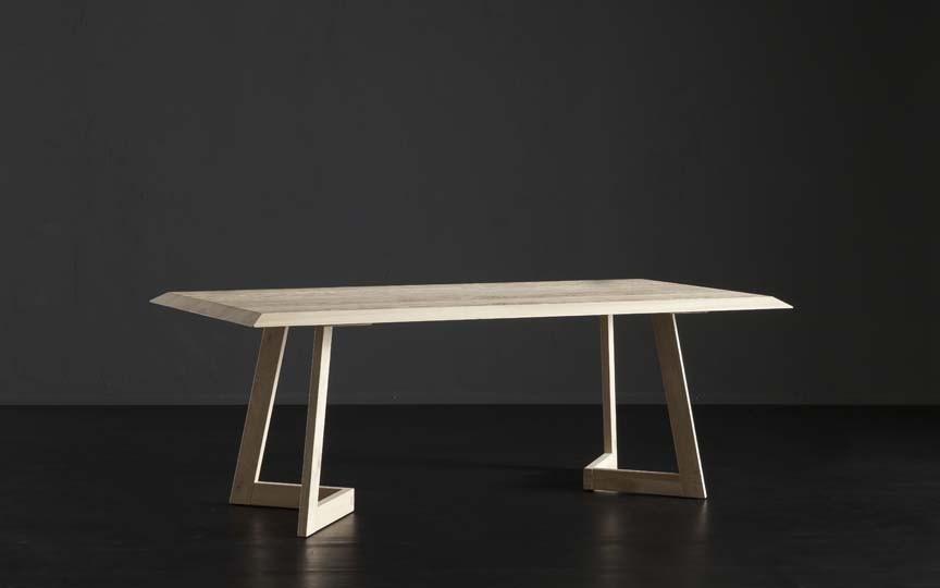 RIO + SEVEN Rectangular wooden dining table