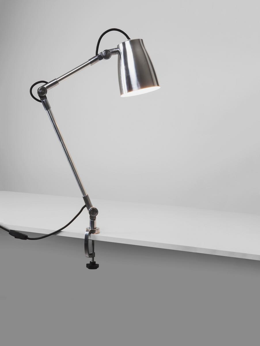 ATELIER CLAMP Adjustable aluminium desk lamp