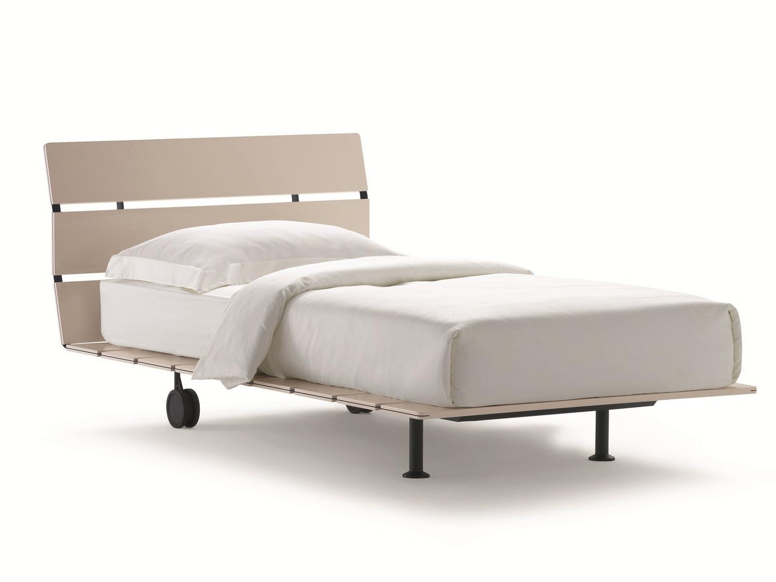 TADAO Wooden single bed