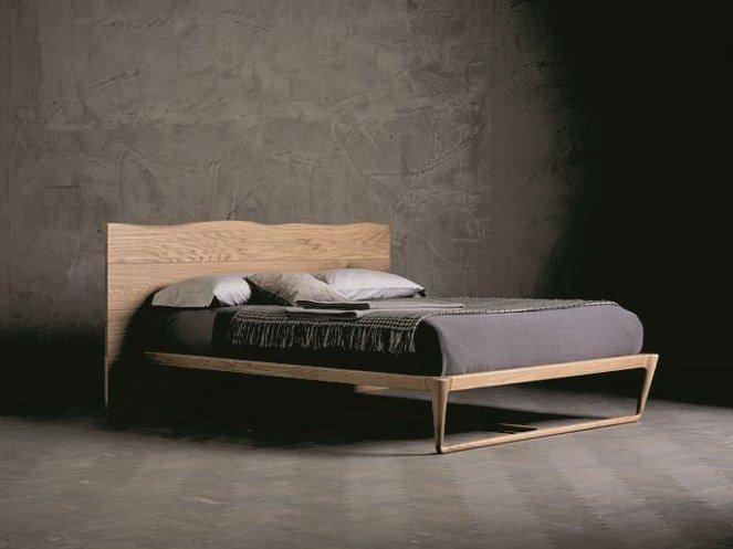 WOOD RING 3 Solid wood double bed