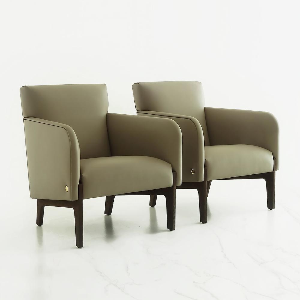 AGATA Nabuk armchair in a luxury style