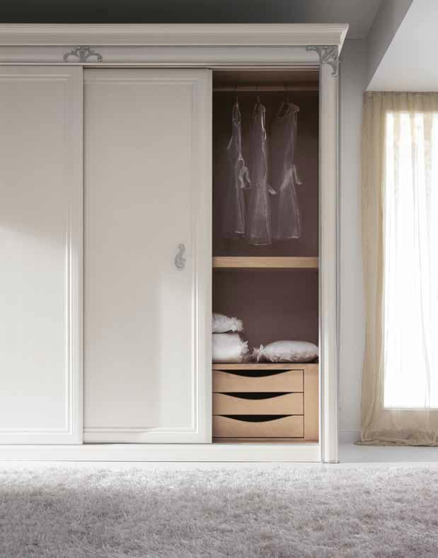 CLARA Wooden wardrobe with sliding doors