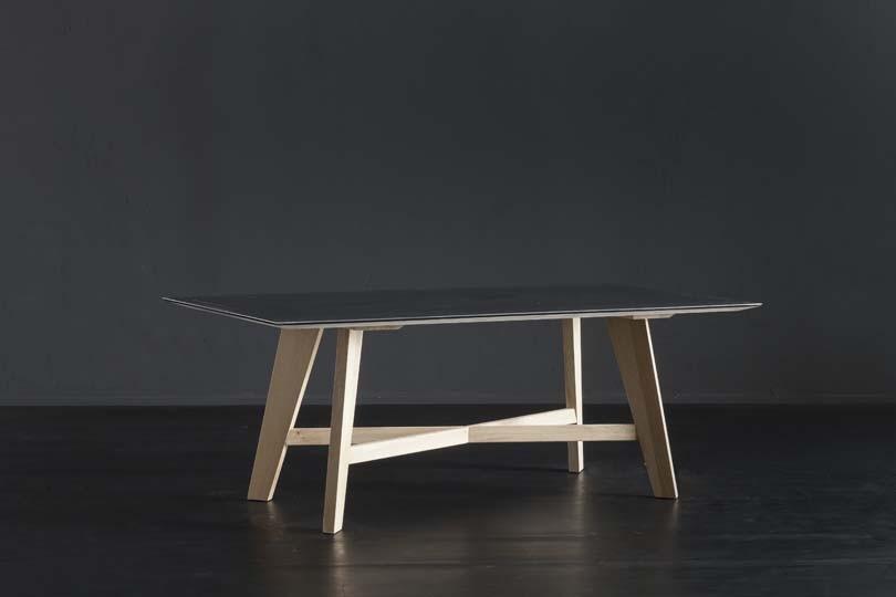 DETROIT + PECHINO Rectangular iron dining table
