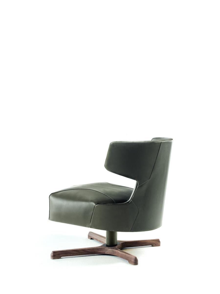 ARGO Swivel leather armchair with 4-spoke base