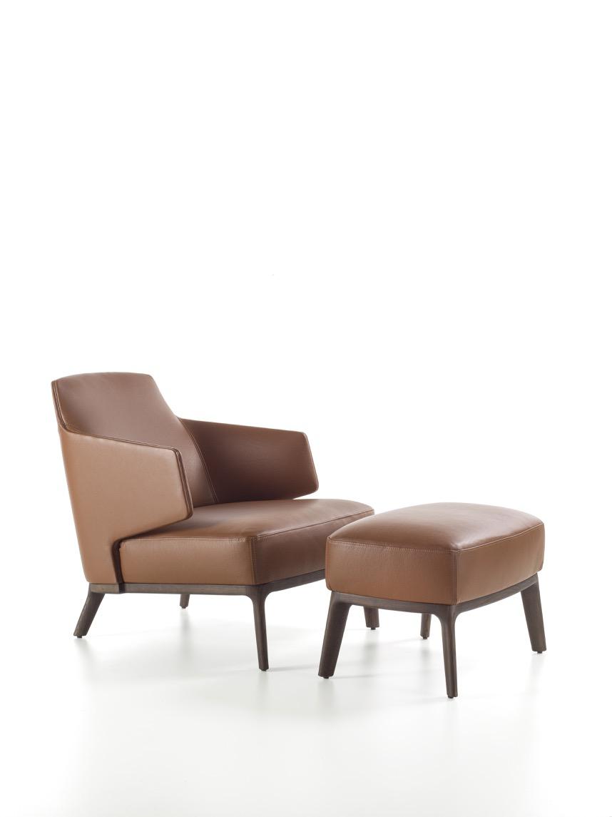AMANDA Leather armchair with armrests