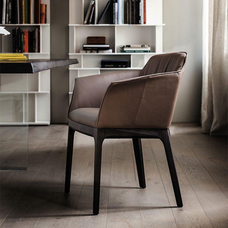 MUSA Leather chair