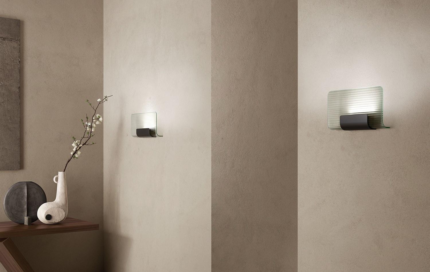NAMI LED glass and aluminium wall light