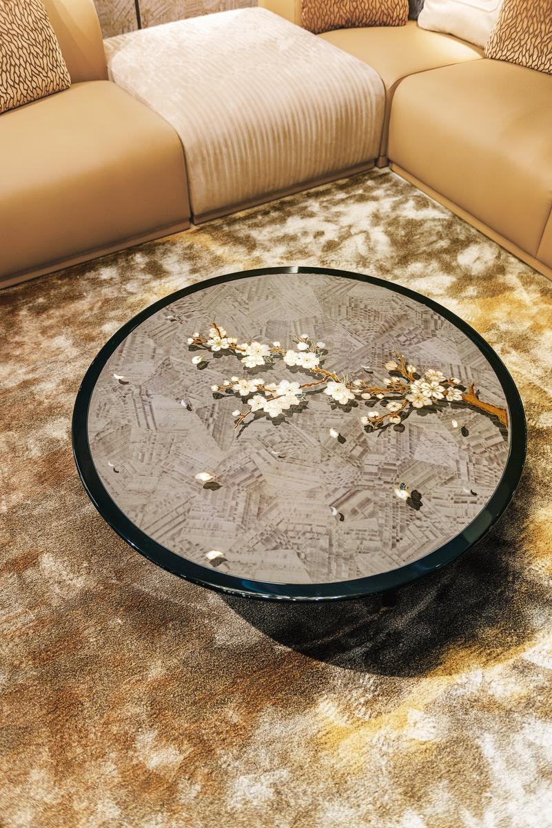 EXPERIA Round Rojo Levanto marble coffee table