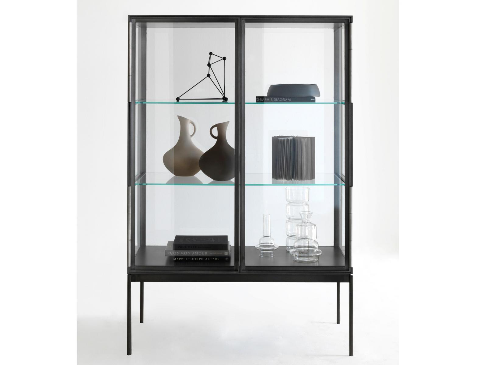 GALERIST Glass and aluminium display cabinet