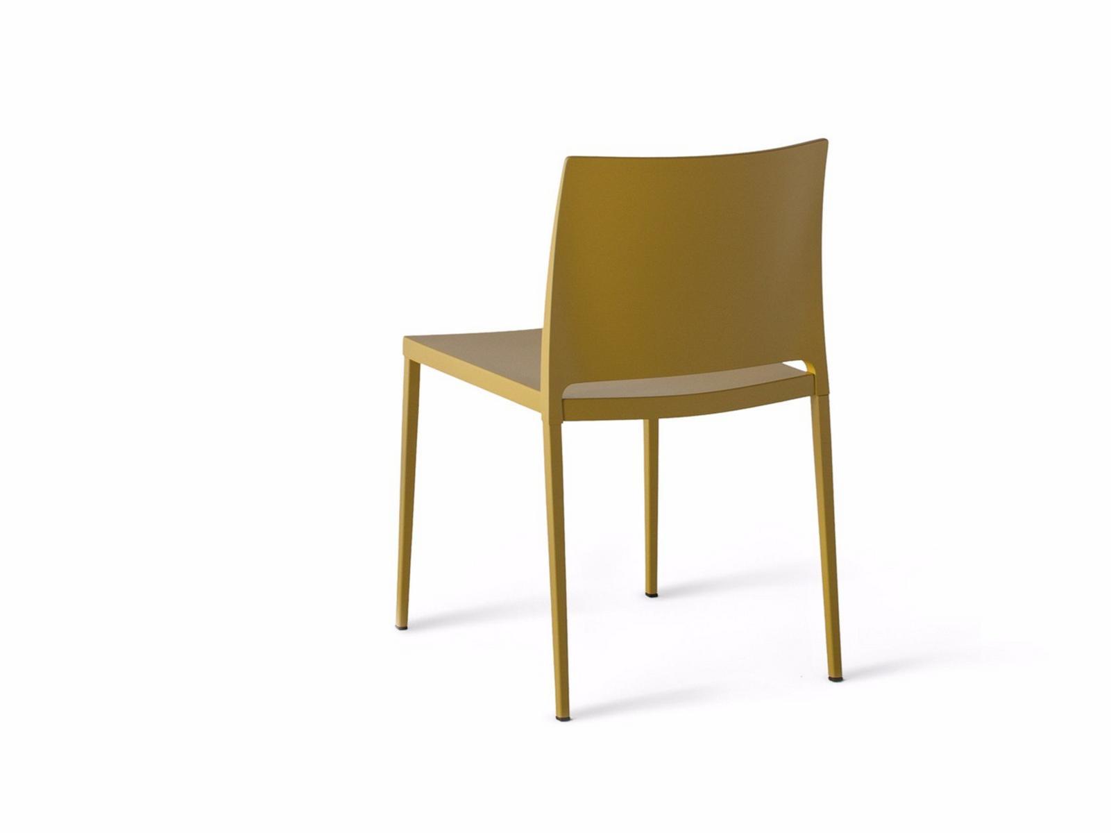 TOA Chair