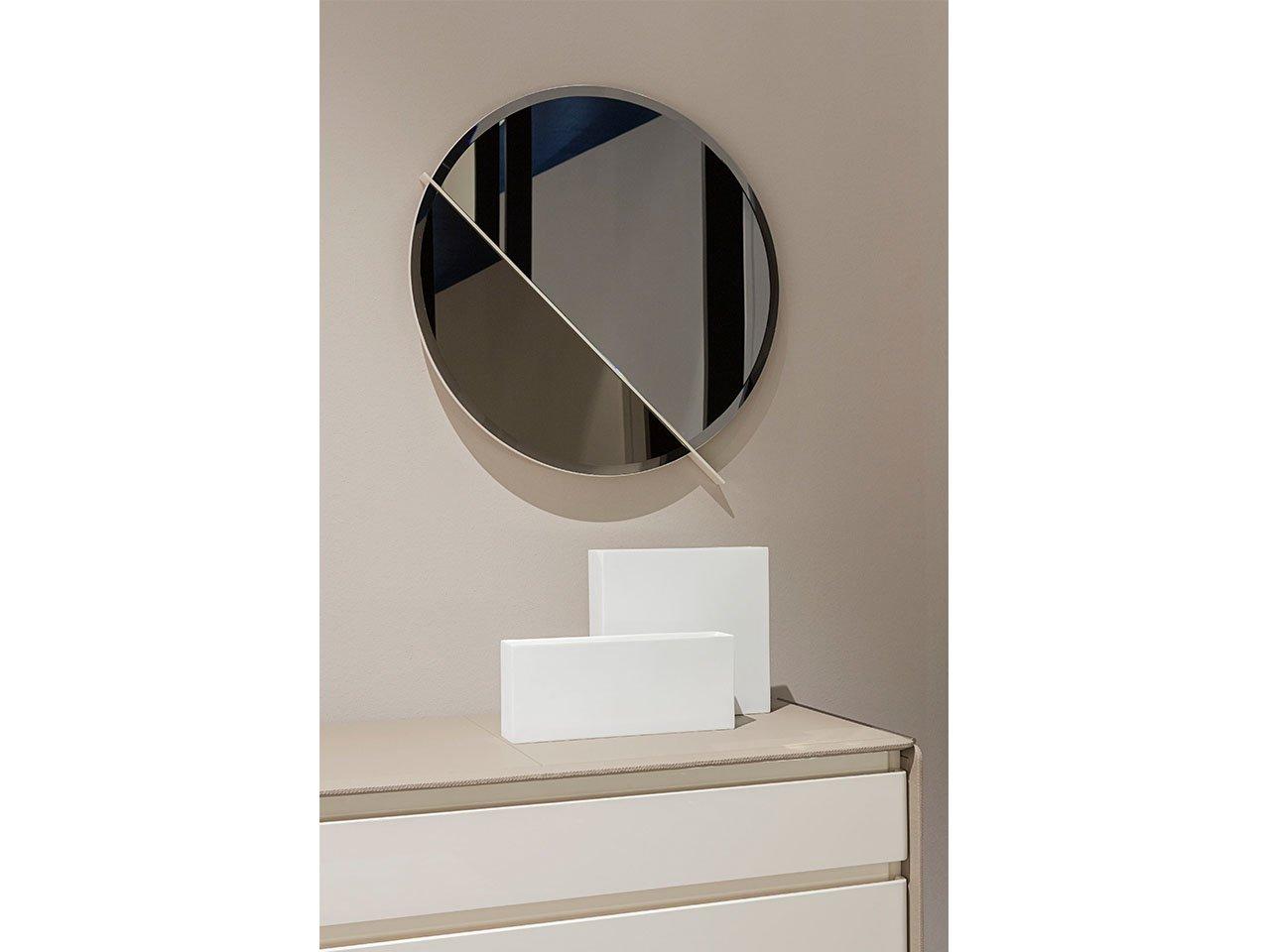 ZERO Round wall-mounted metal mirror