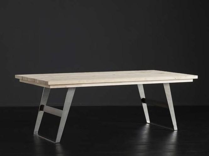 MADRID + IRON Rectangular oak dining table