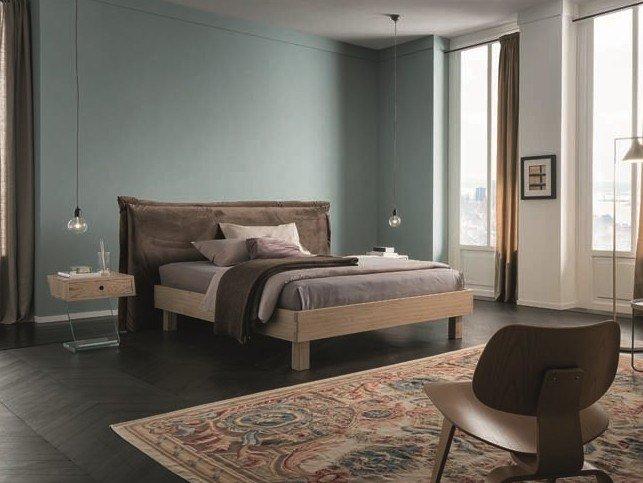 PEGASO RING 4 Solid wood double bed with upholstered headboard