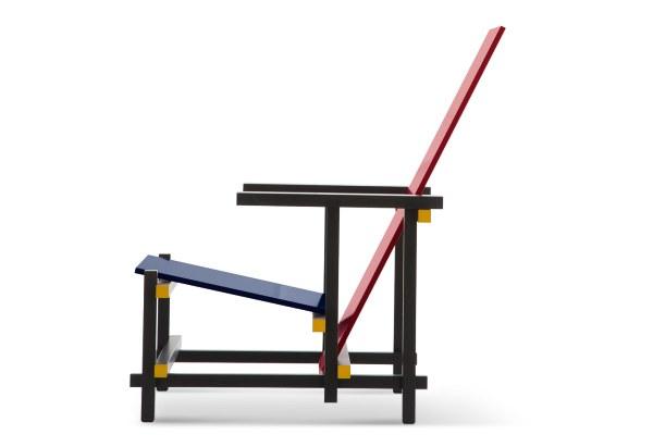 635 RED AND BLUE High-back wooden armchair