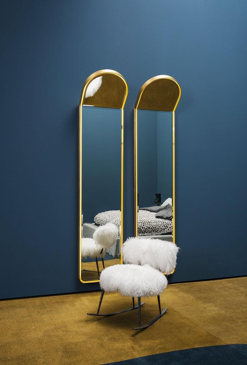 STARDUST Wall-mounted brass mirror with integrated lighting
