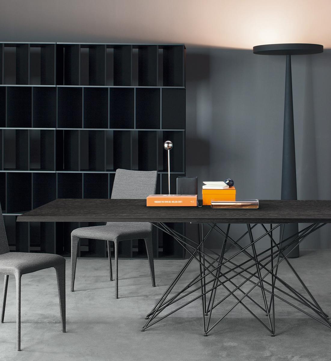 OCTA Wooden table