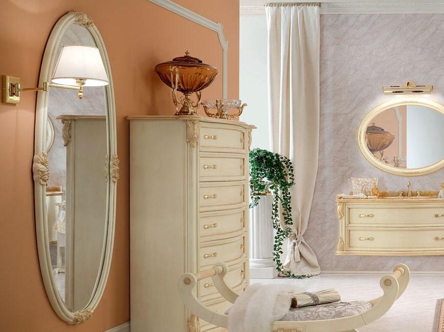 13680 Wall-mounted framed mirror