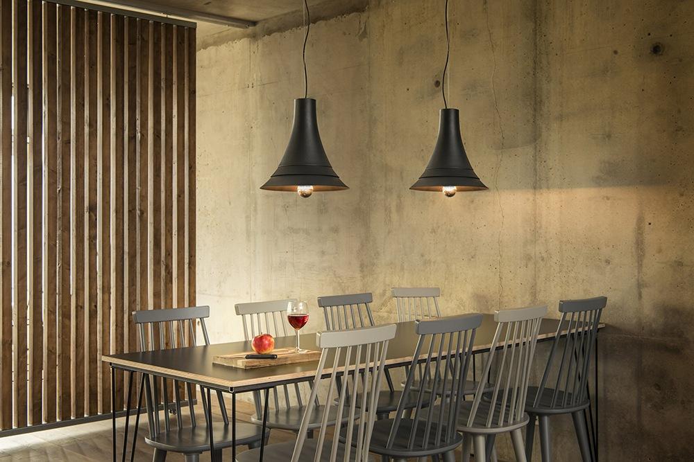 BATO Aluminium pendant lamp in a contemporary style