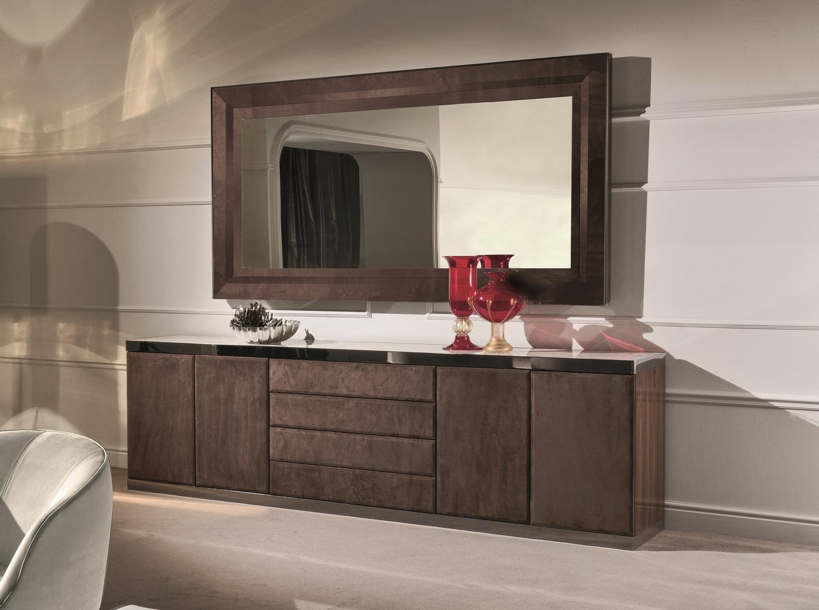 BAKU Veneer sideboard with doors