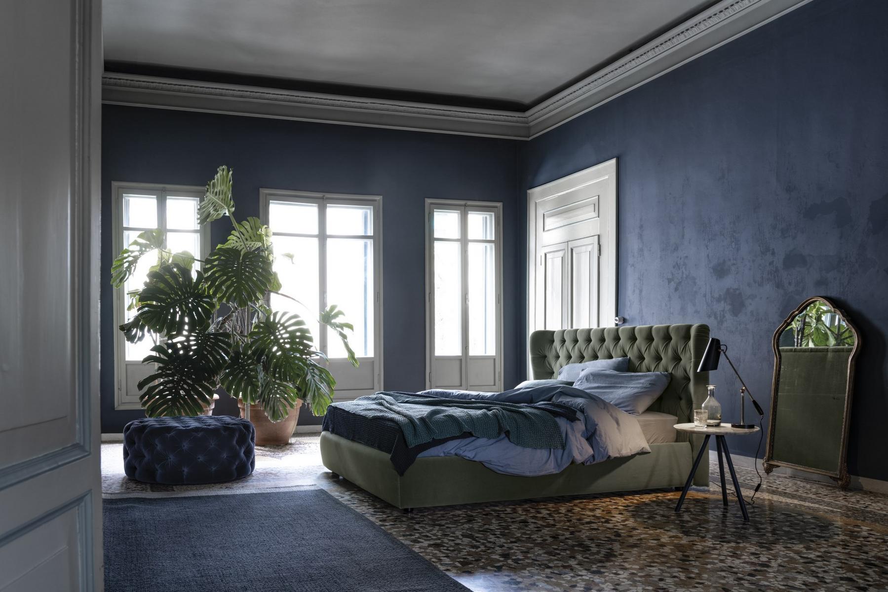 SELENE Storage bed with tufted headboard