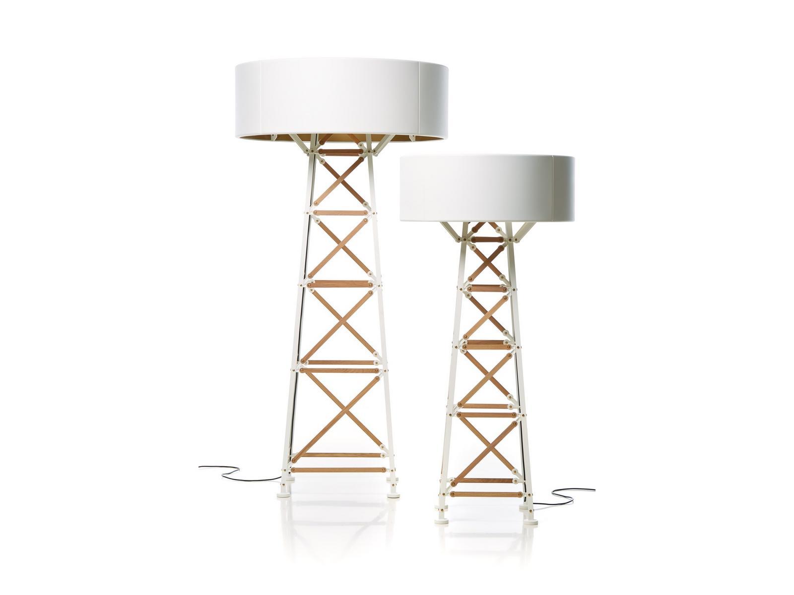 CONSTRUCTION Aluminium floor lamp with dimmer