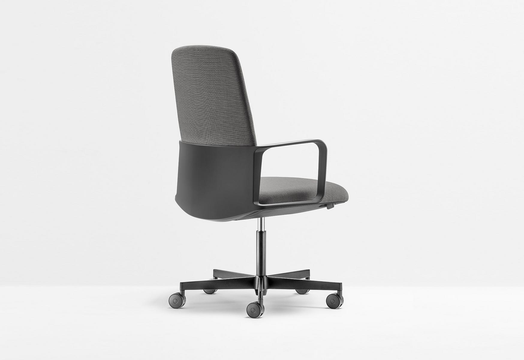 TEMPS 3765 Fabric task chair with 5-Spoke base