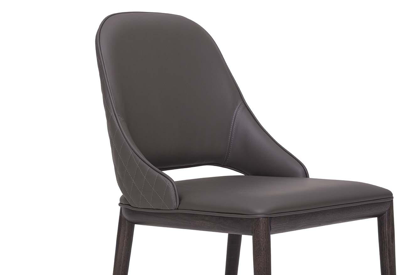 MALVA ÈLITE Upholstered leather chair