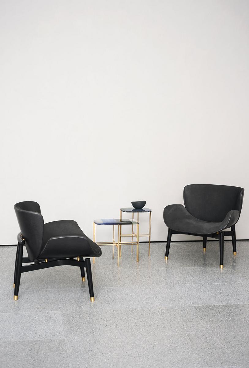 JORGEN Leather armchair with armrests