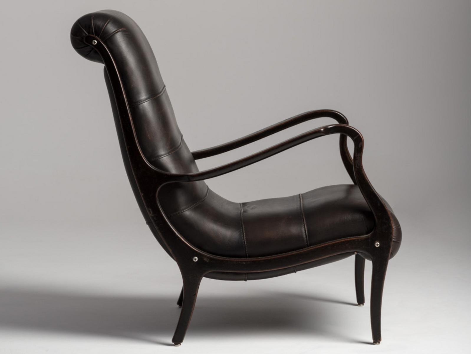 ESSE Beech and leather armchair with armrests