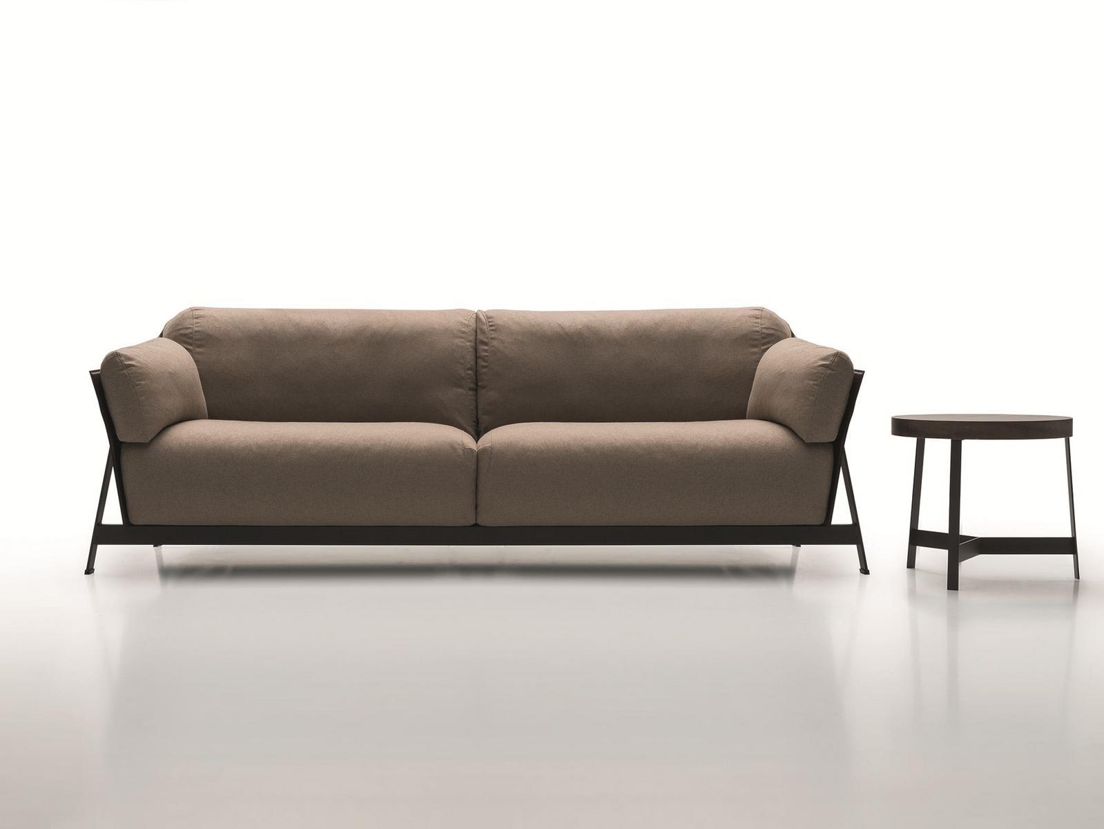 KAHANA 2 seater sofa