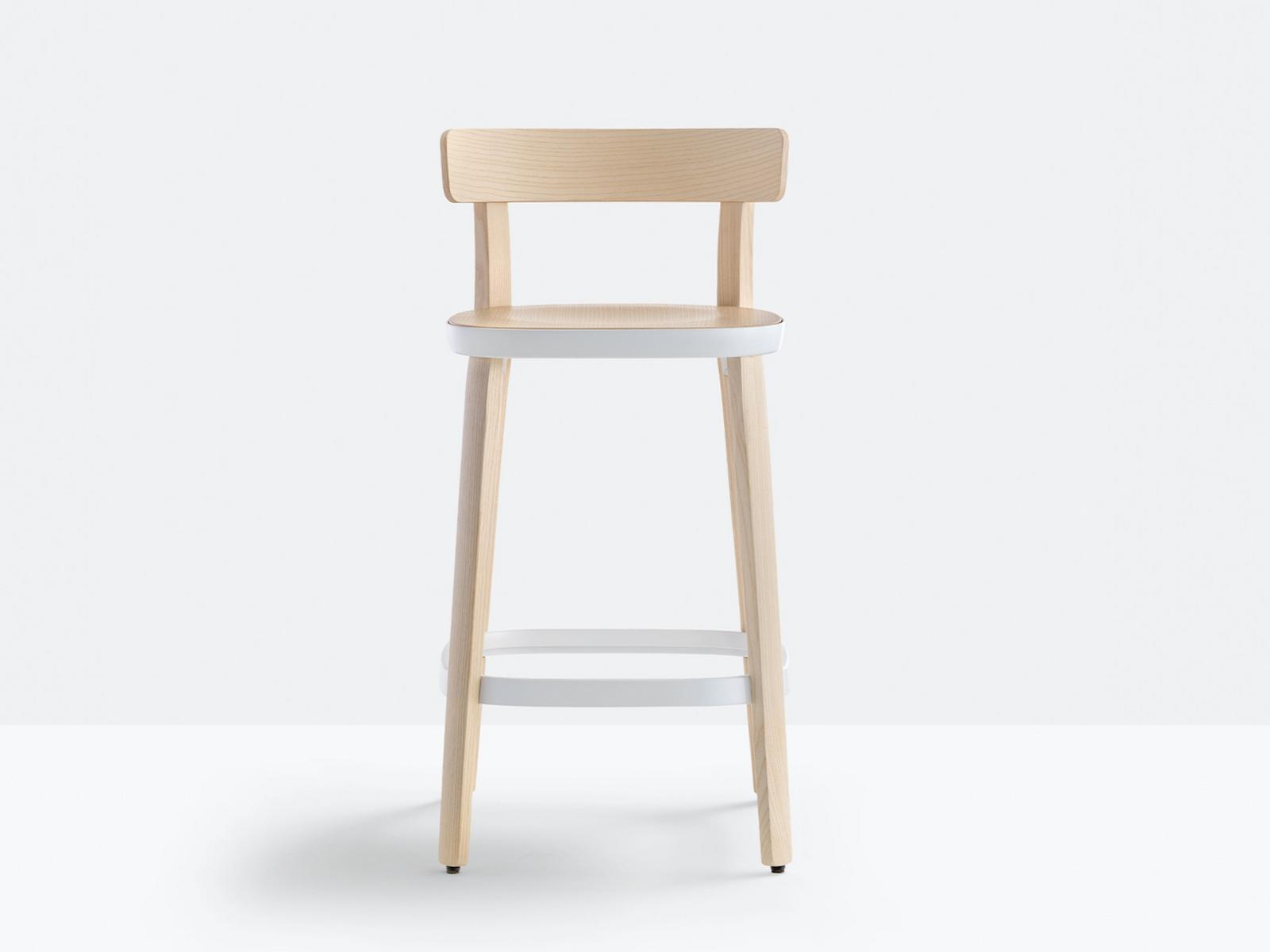 FOLK 2936 High ash stool with back