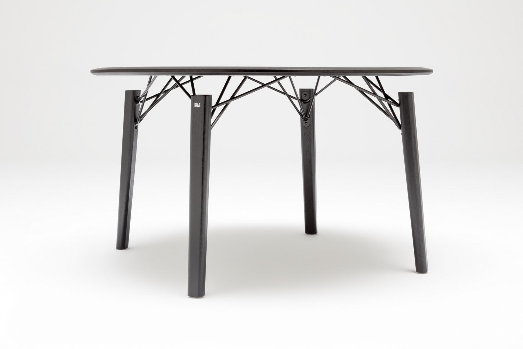 964 Round wooden dining table