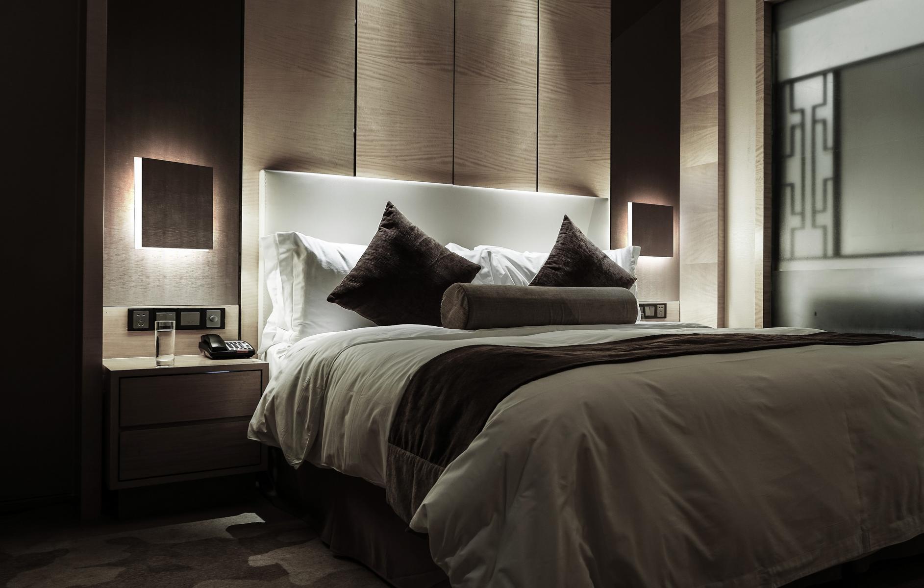 ALDECIMO LED indirect light wall lamp