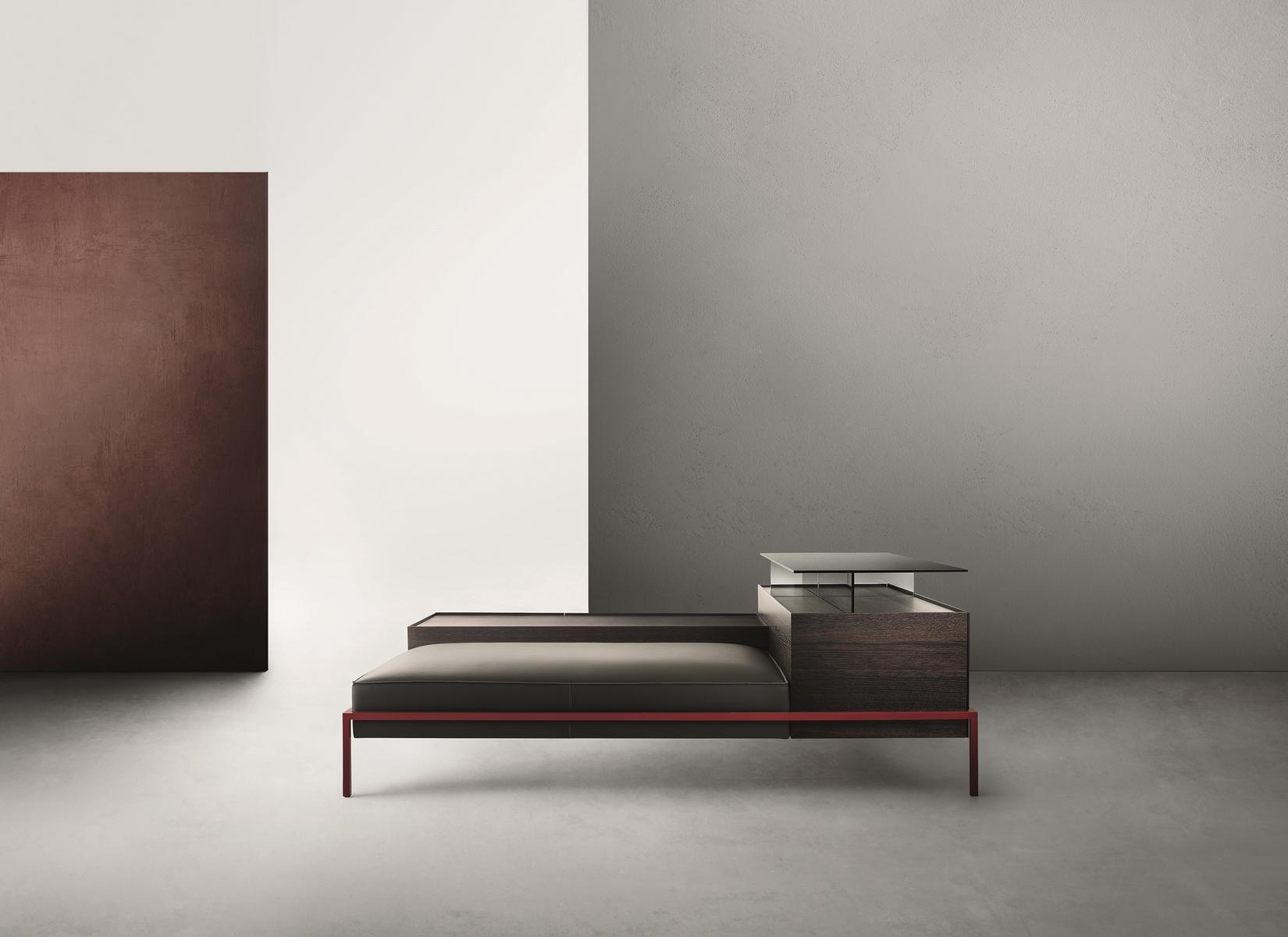 FAROE Storage modular leather bench