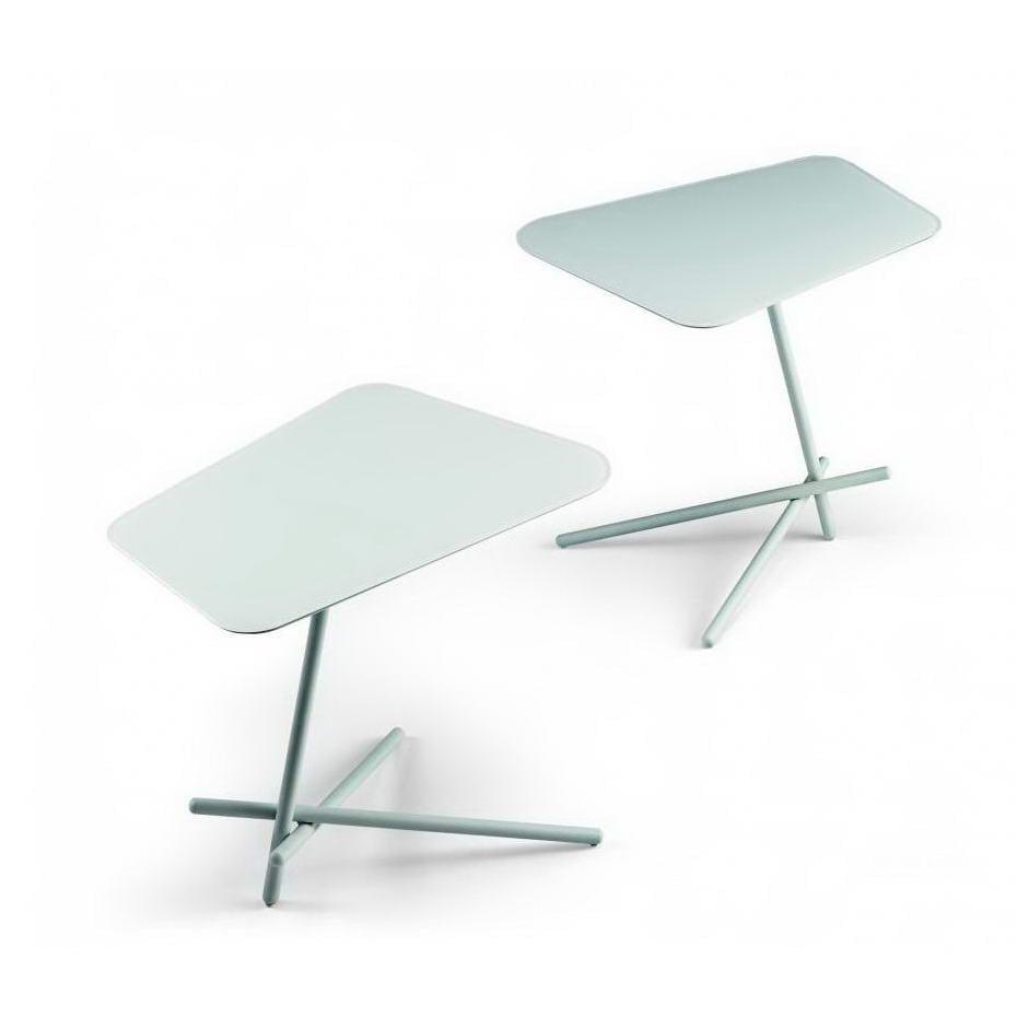 LASER Triangular veneer coffee table