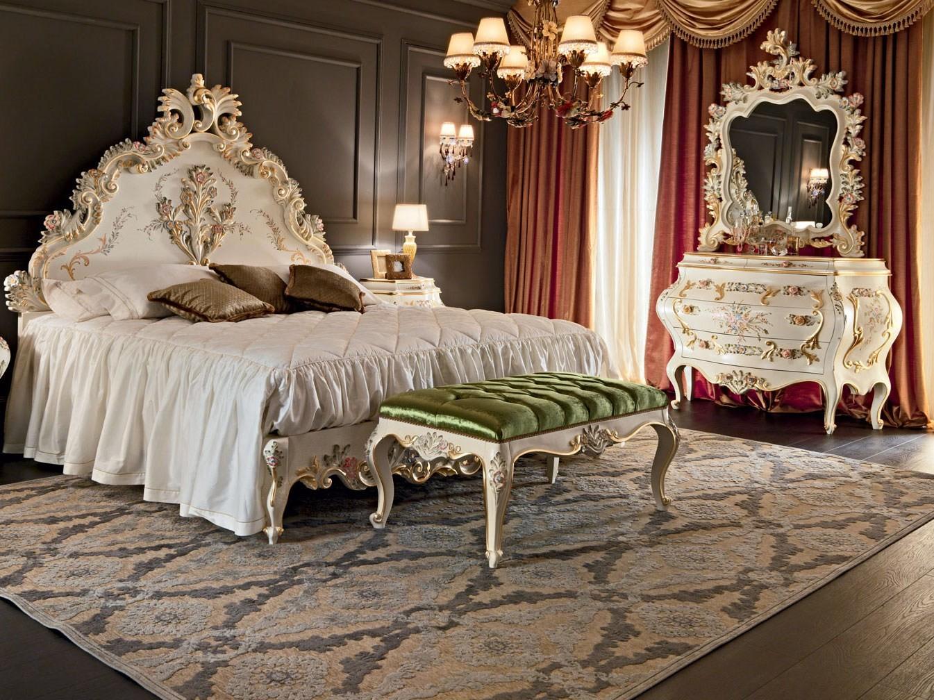 11208 Double bed with high headboard