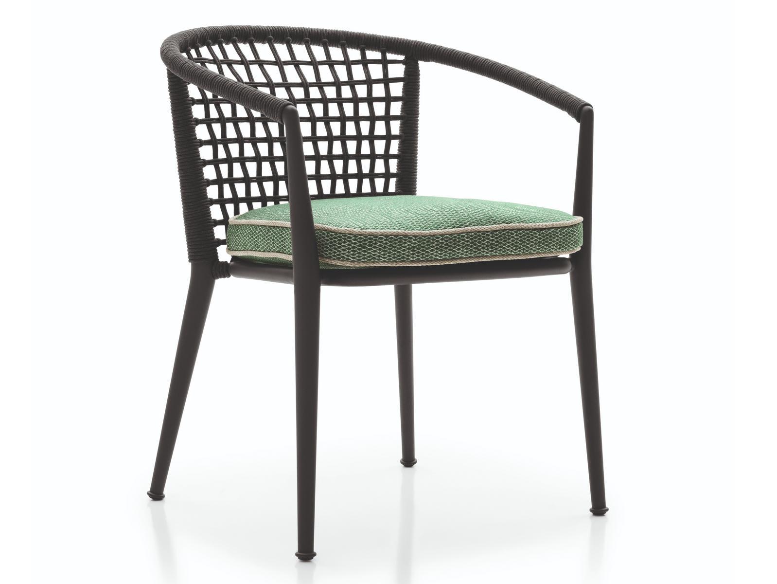 ERICA '19 Stackable garden chair with armrests