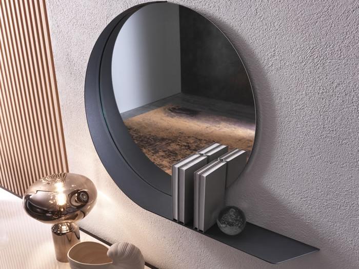 MADAME Round wall-mounted painted metal mirror with shelf
